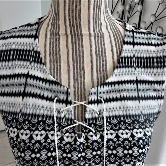 Like New World Unity Stretch Jersey Sleeveless Tassel Black White Ikat Dress S - Picture 3 of 13